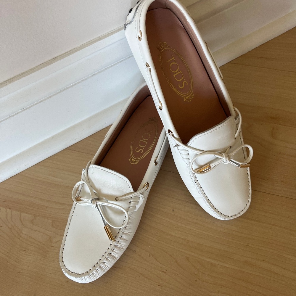 Tod’s moccasins